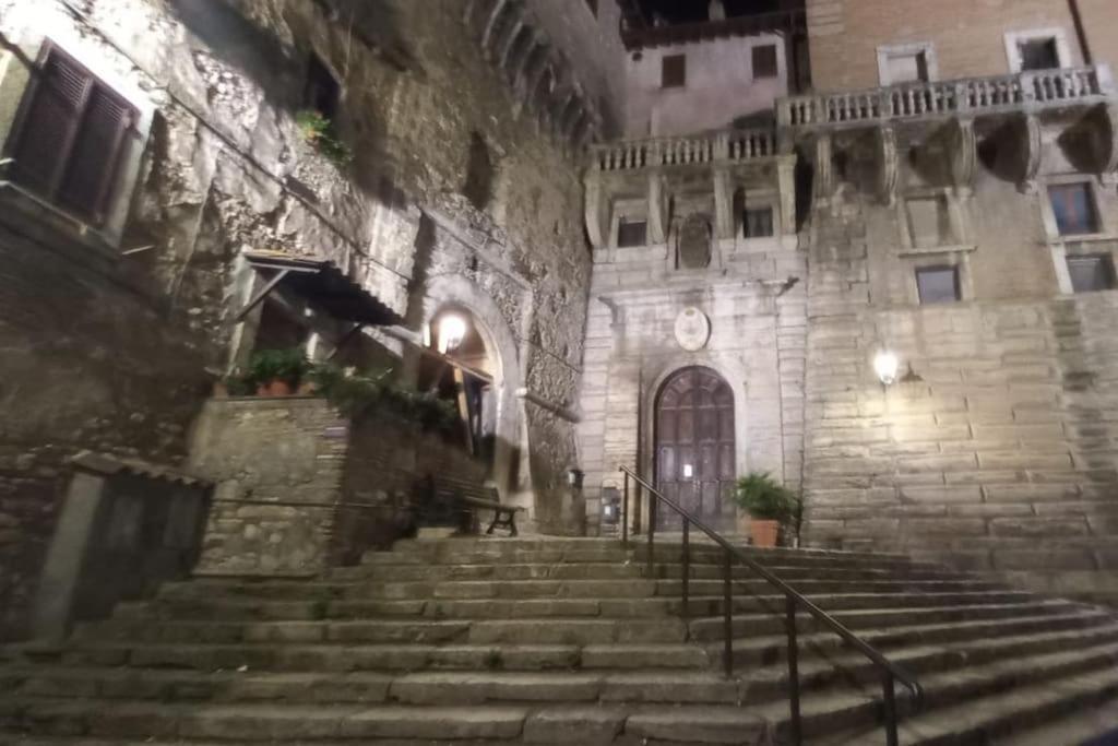 Residenza Nel Borgo Romano 门塔纳 外观 照片
