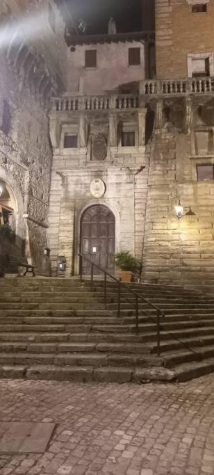 Residenza Nel Borgo Romano 门塔纳 外观 照片