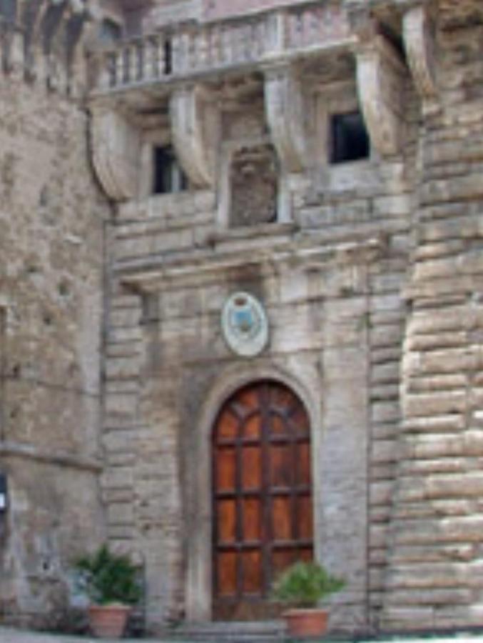 Residenza Nel Borgo Romano 门塔纳 外观 照片
